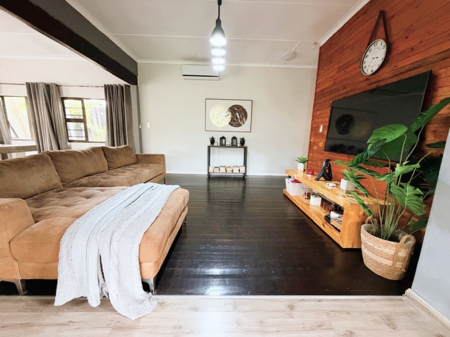 3 Bedroom Property for Sale in Nahoon Valley Park Eastern Cape